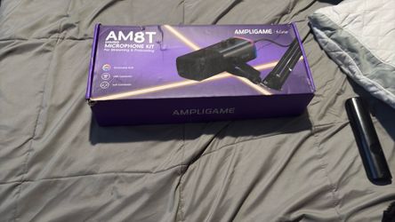 Gaming microphone for streaming & podcasts and audio mixer