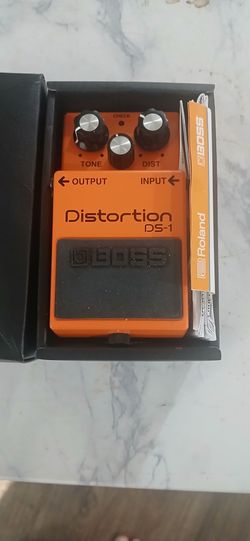 Boss DS-1 distortion pedal