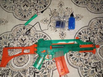 Gel Blaster (Lightning Blaster)