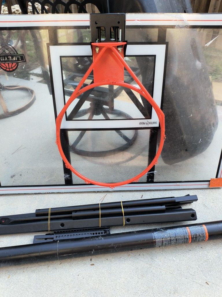 Brand New Basketball Hoop With Back Board And Base