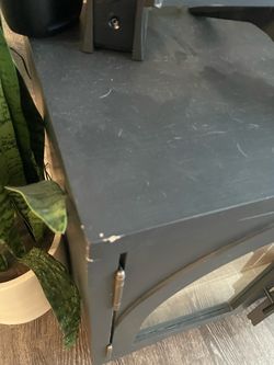 Media console