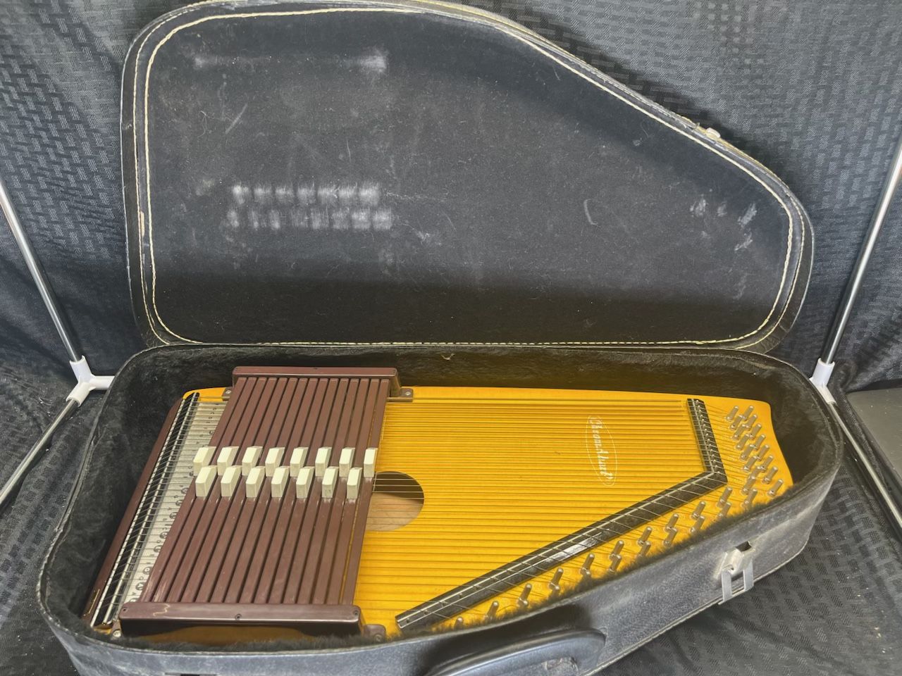 Chromaharp 36 String 15 Chord Instrument and Case