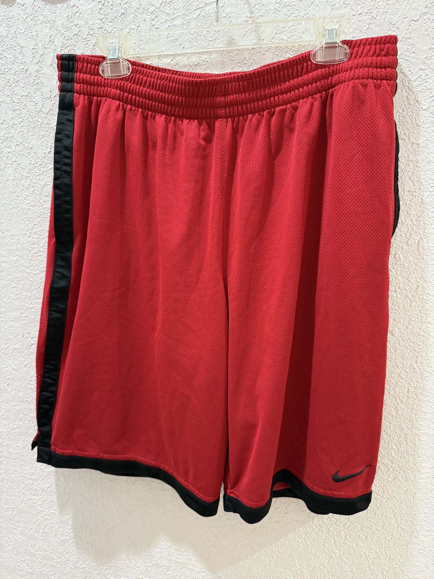 Men Nike Basketball Shorts Size XL