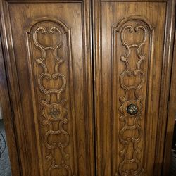 Vintage Wooden Bedroom set