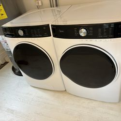 MIDEA ENERGY STAR WASHER+DRYER