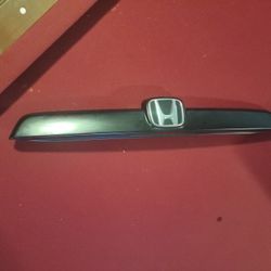 Parts 07-11 Honda CR-V CRV Trunk Tail Gate License Plate Trim Molding Panel Cover OEM