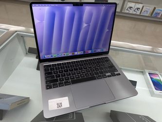 MacBook Air M2 8gb ram 256gb ssd