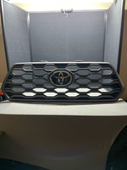 2016 to 2021 Toyota Tacoma TRD Grille with Emblem 53114-04250 GENUINE OEM PART