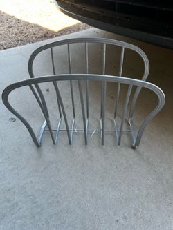 Magazine rack