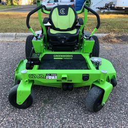 CZ 60R 82-VOLT 60” Commercial Ride-On Zero Turn Mower