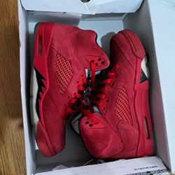 Air Jordan 5’s “Red suede” 2017 Size 8.5 