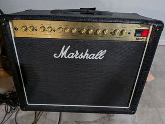 Marshall DSL 40 watt combo