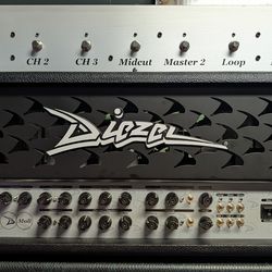 Diezel D-Moll w/cover and footswitch and head cover