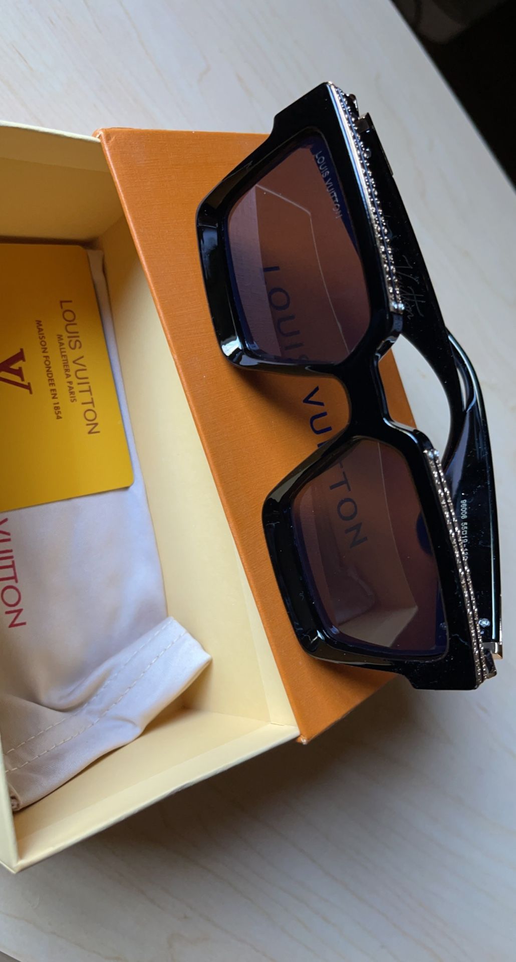 Louis Vuitton 2184 Gray 49/15 Eyeglass Frame for Sale in Orlando