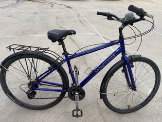Mongoose https://offerup.co/faYXKzQFnY?$deeplink_path=/redirect/ 7-Speed City Bike