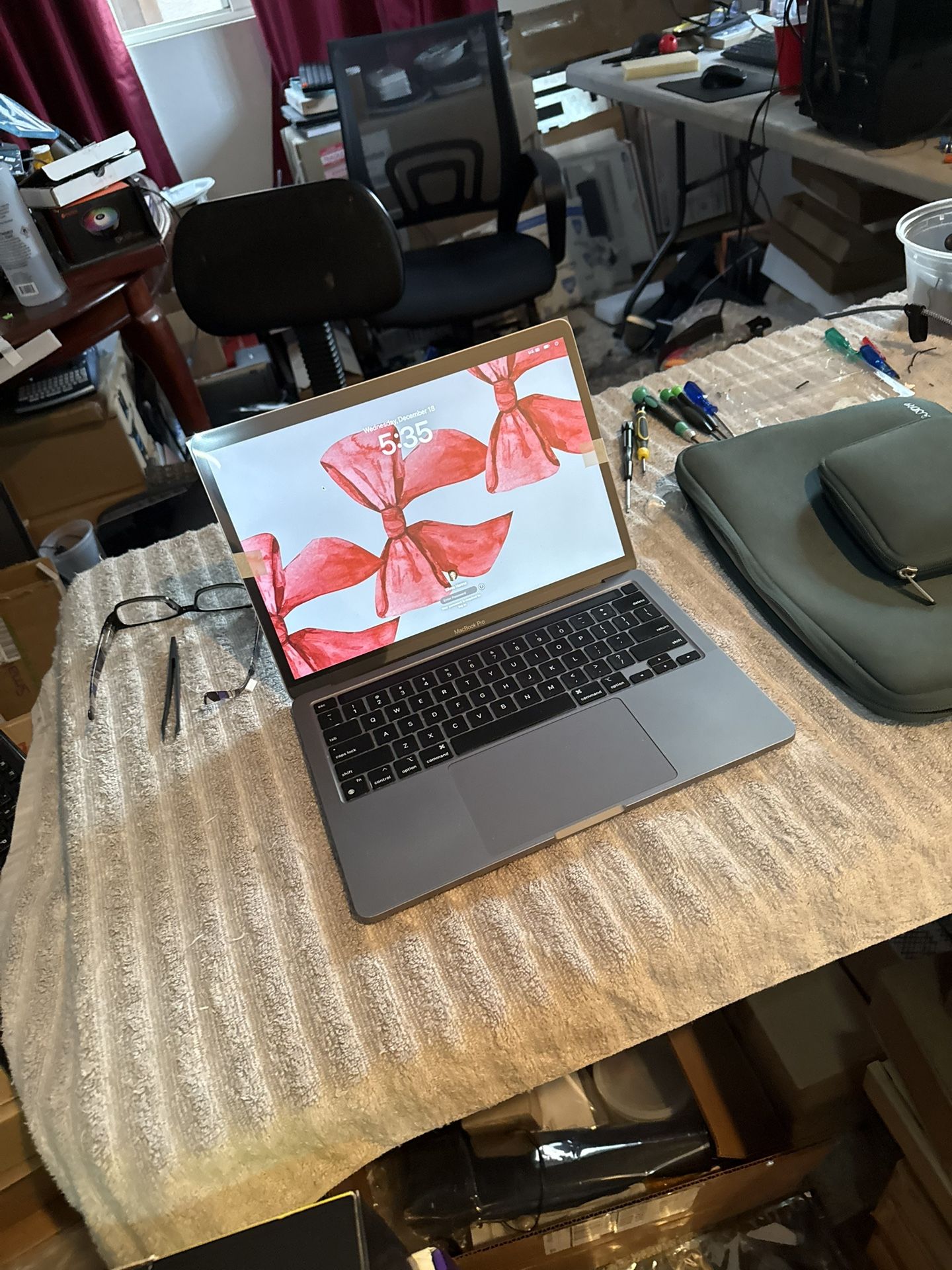 MacBook Pro 2019 13 Inch 