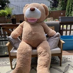 6 Foot Stuffed Bear