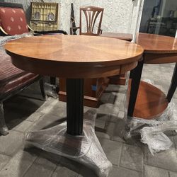 Ethan Allen Red Oak Table 