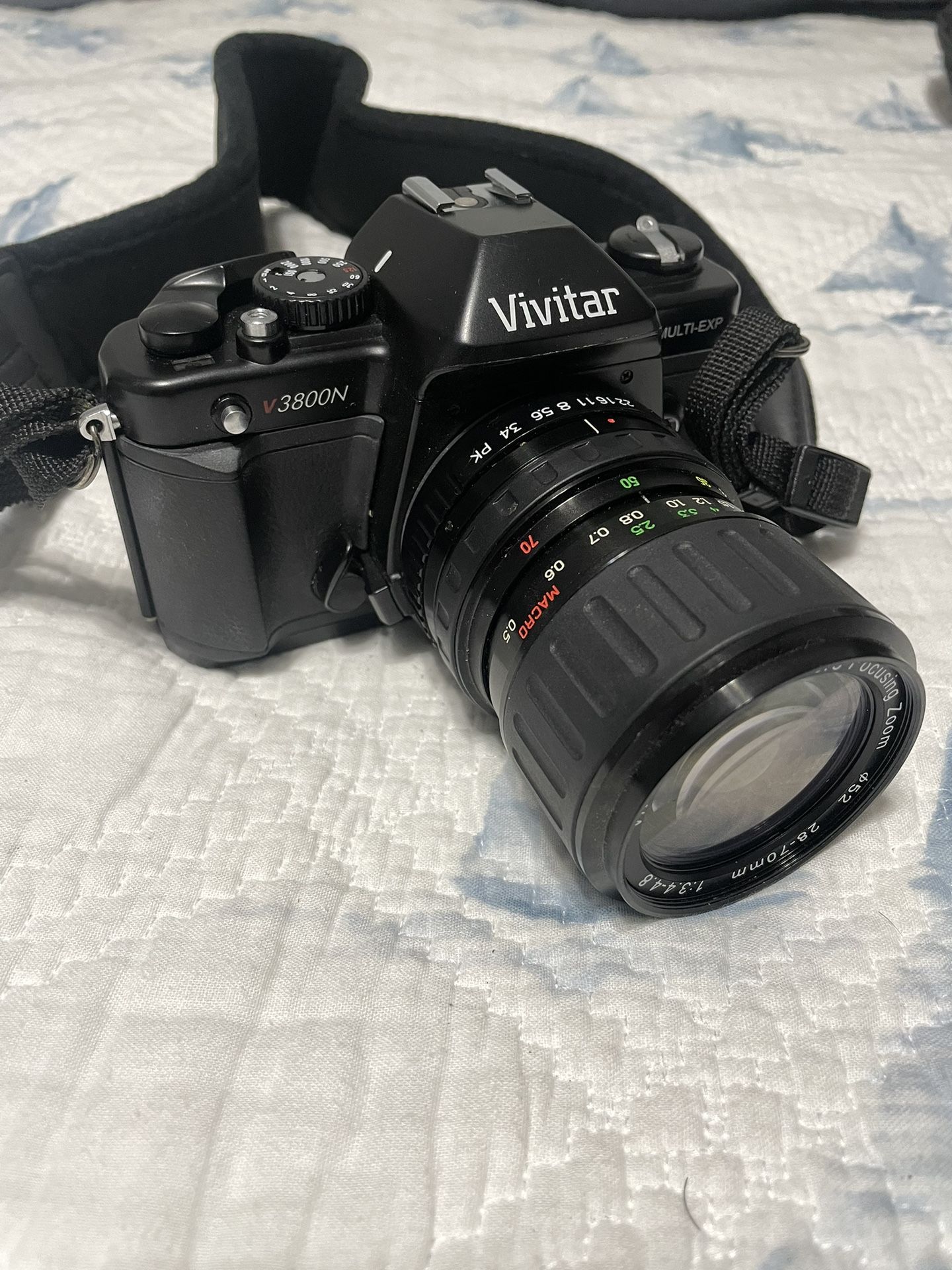Vivitar V3800N 35mm SLR Camera With 28-70mm Zoom Lens and Bower Auto Focus 724 AFN Flash