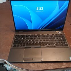 Dell Latitude 5500 Tuchscreen I7 Processor 8 Core 16gb Ram 512gb Ssd Windows 11 Pro Very Clean With Charger 