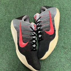 NIKE KOBE 11 ELITE LOW TINKER MUSE SIZE 12