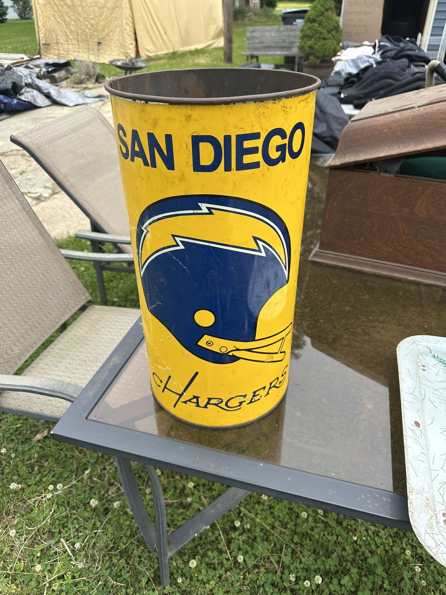 Vintage Sports Can