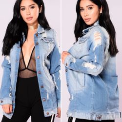 Fashion Nova Distressed Stretch Denim Jacket Size M - Excellent Preloved Condition LIKE NEW