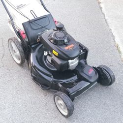 Self Propel Gas Lawnmower With Honda Engine $230 Firm!!