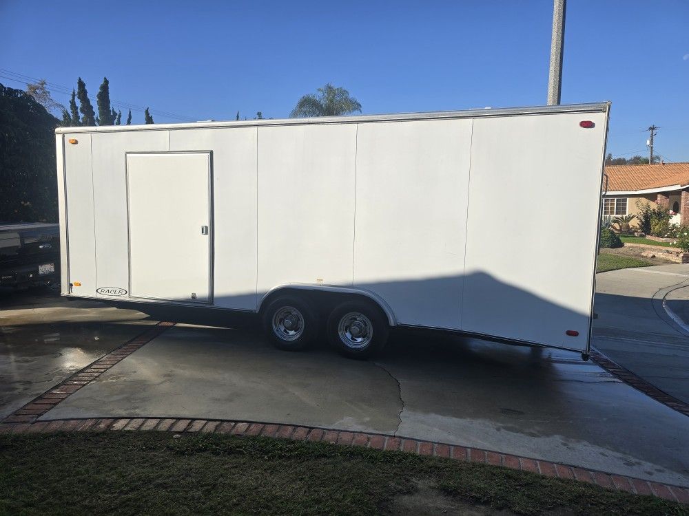 Toy hauler 22ft