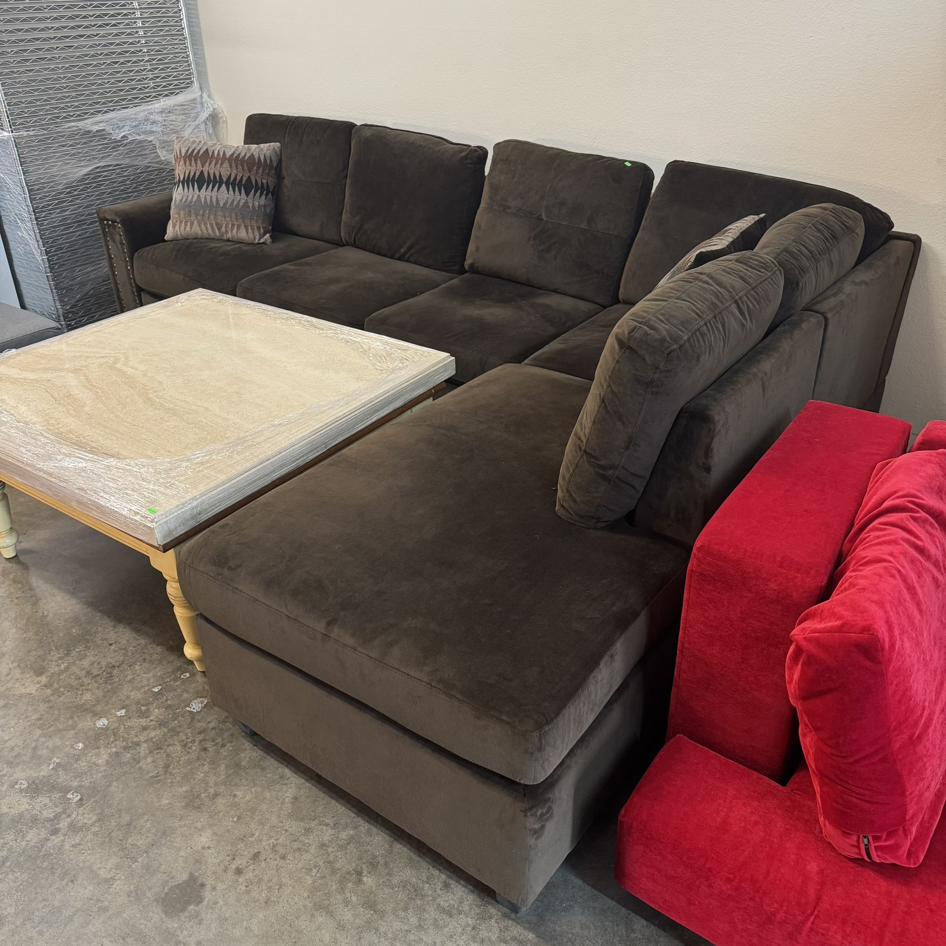 Modern Chocolate 2 Piece Oversized Sectional Sofa Couch Very Clean and Excellent Condition