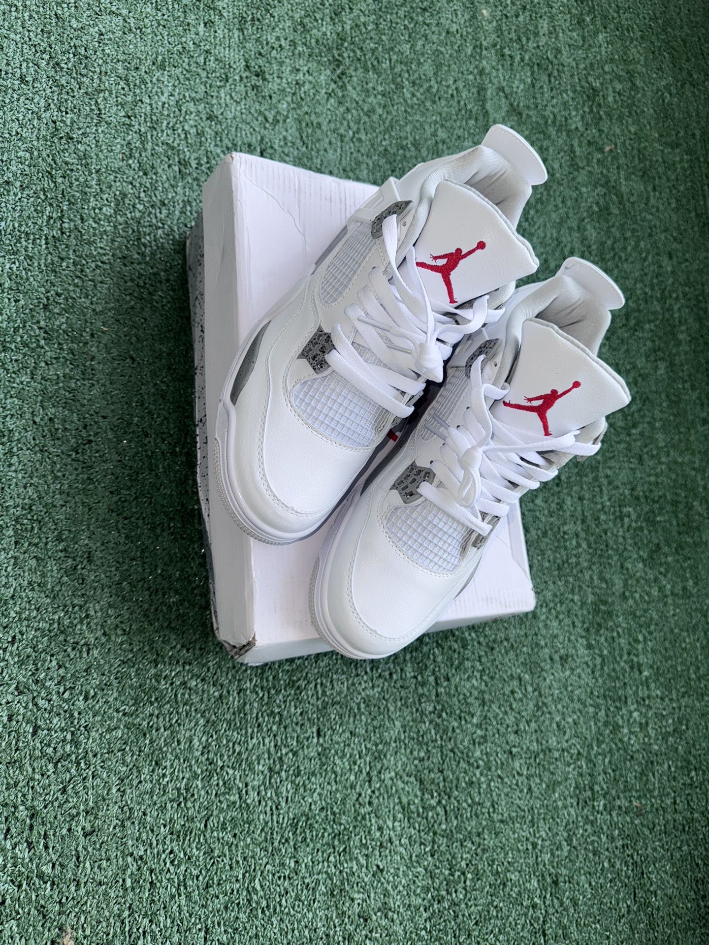 Jordan 4