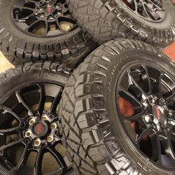 Toyota Tundra TRD 20” OEM wheels