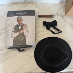 Last Minute Halloween Mobster Outfit + Prop!