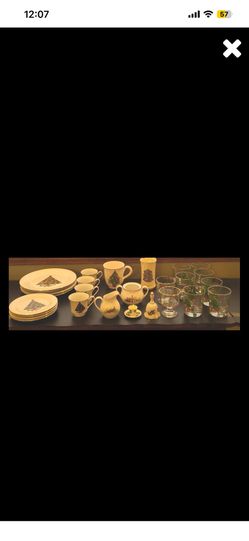 Vintage Christmas Dinner Set