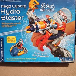 Mega Cyborg Hydro Blaster
