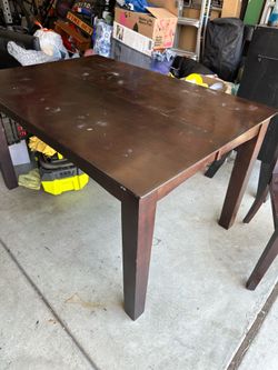 Dining table with 6 chairs