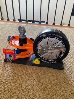 Hot Wheels City