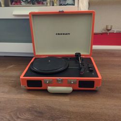CROSLEY RECORD PLAYER W/BLUETOOTH 