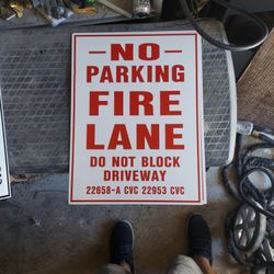 Sign No Parking