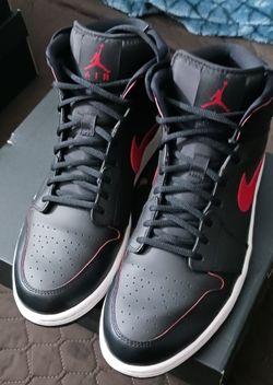 Air Jordan 1 Bred Mid Top