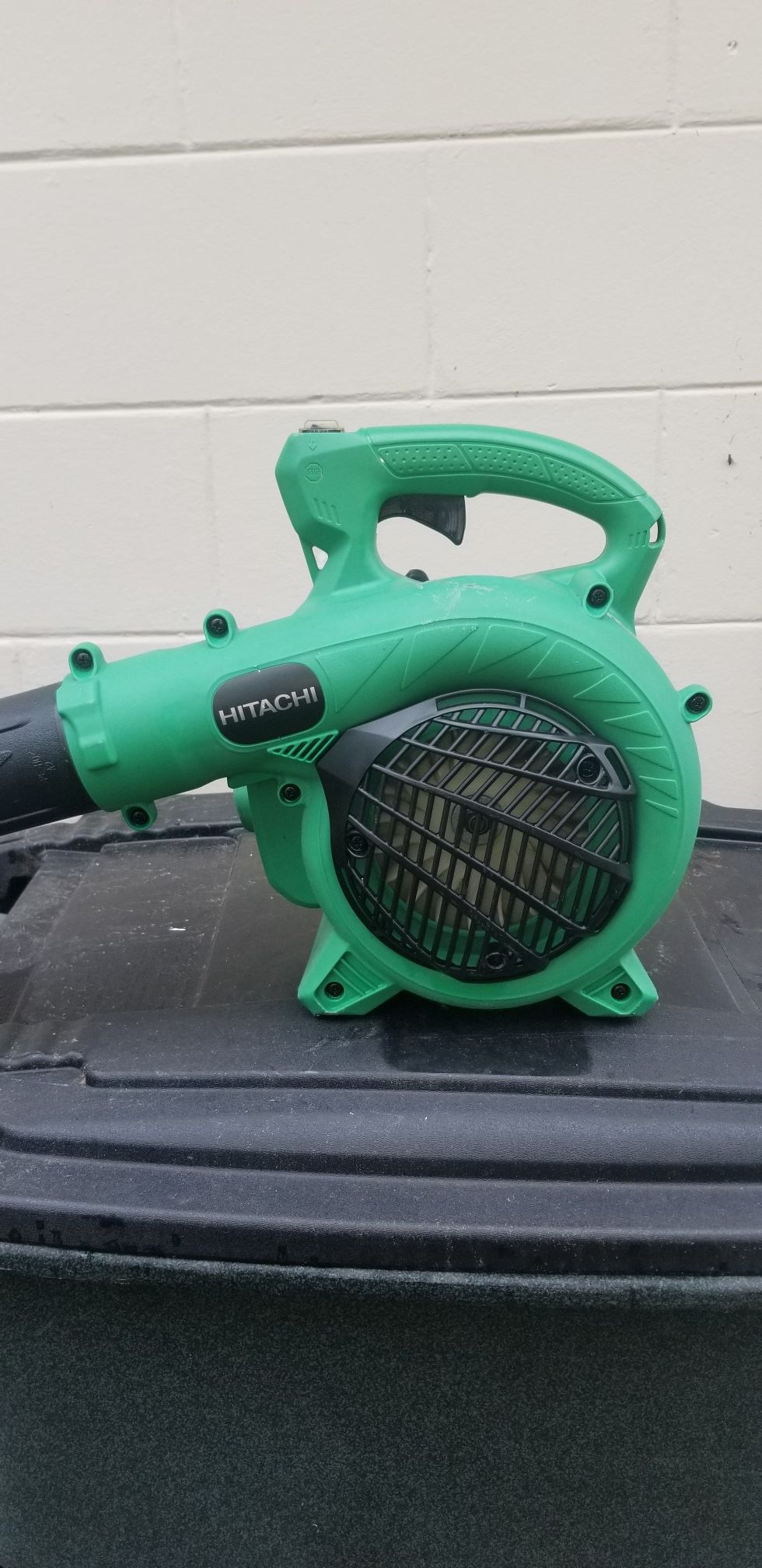 Hitachi RB24EAP Gas Powered Leaf Blower for Sale in Pinellas Park, FL