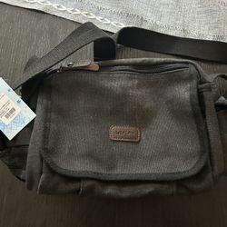 Canvas messenger bag new with tags