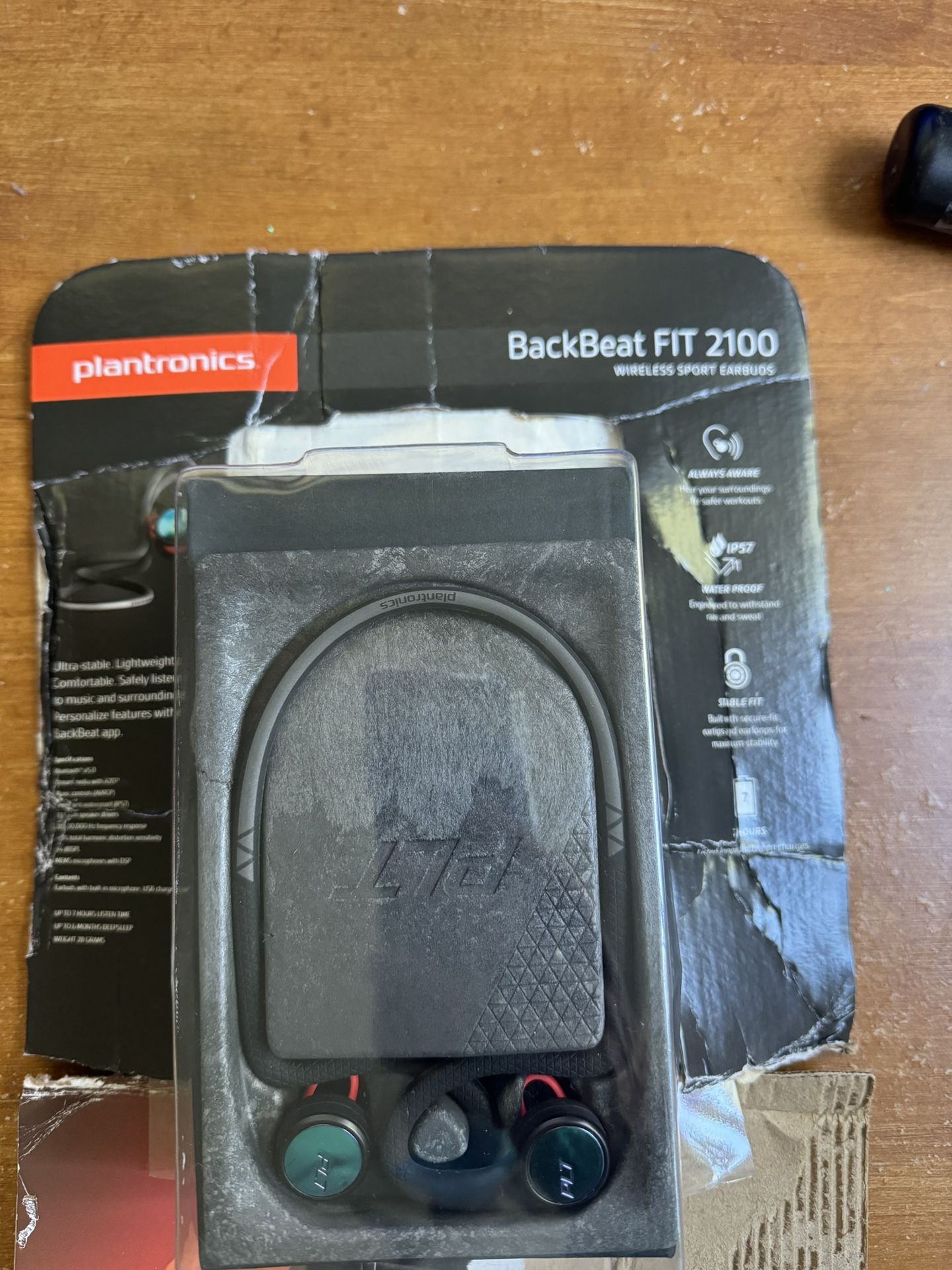Plantronics Backbeat Fit200