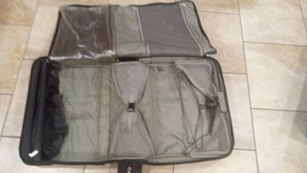 Travel Suitcase 