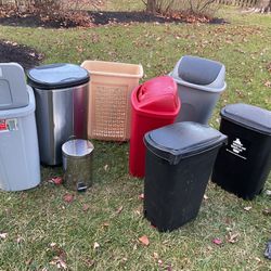 A Few Kitchen Garbage Cans, A Laundry Basket Different Prices (NO SHIPPING)
