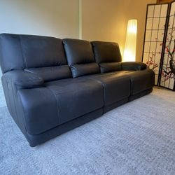 Couch-Can Deliver