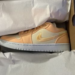 Women’s Air Jordan 1 Low Se