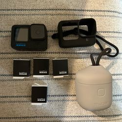 GoPro 12 + Extras 