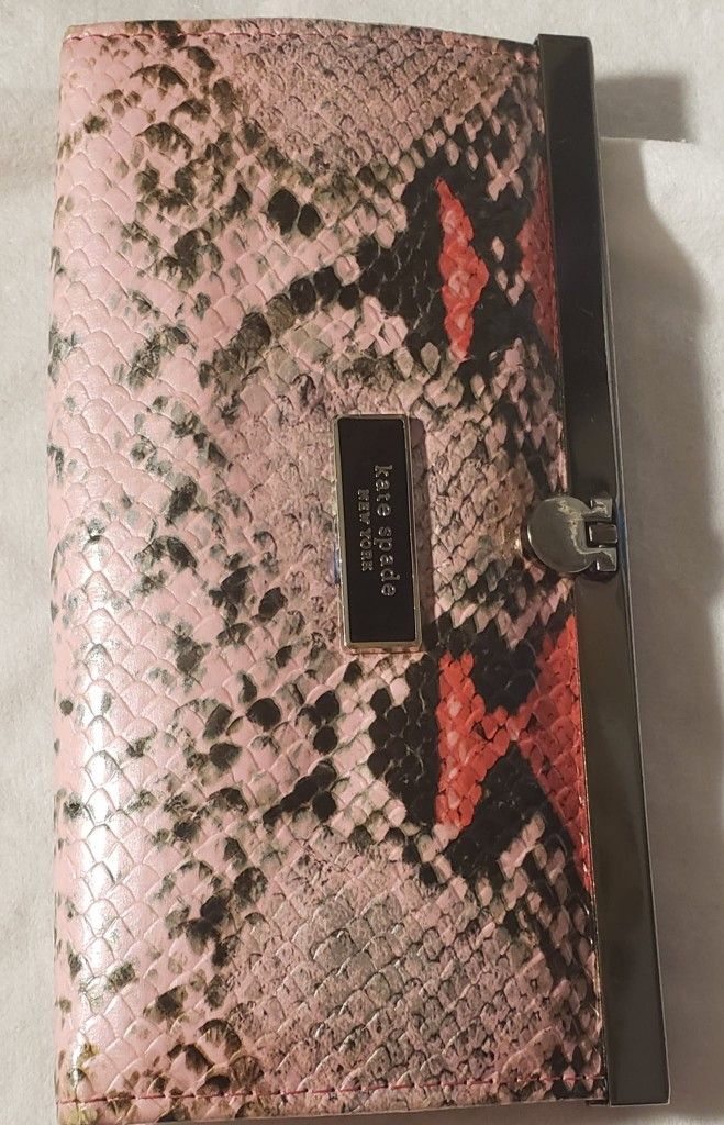 Walllet,Kate Spade New York