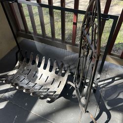 Fireplace Tools, Screen And Bottom 